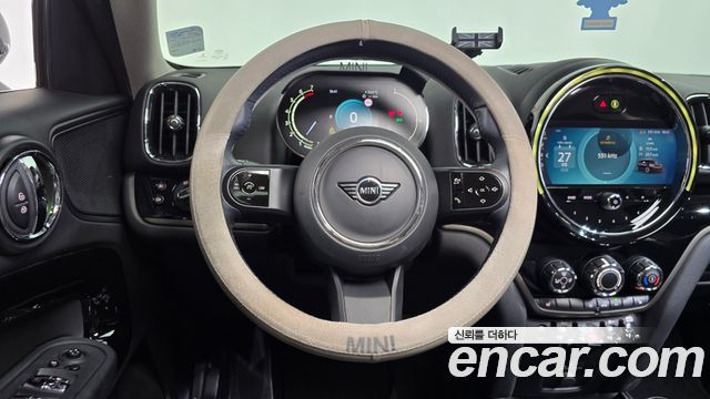 MINI Cooper Countryman Classic 2nd 2022 — фото 12