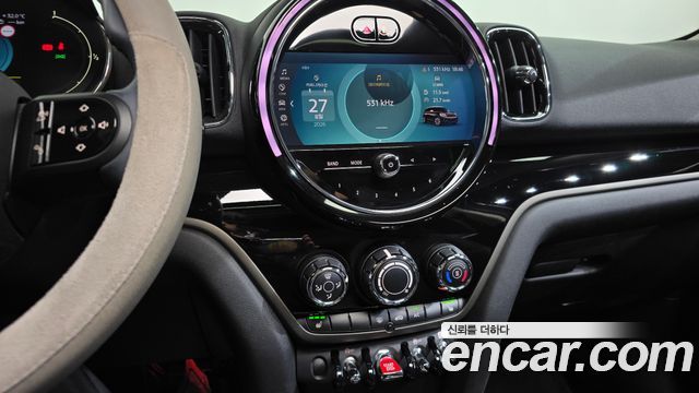 MINI Cooper Countryman Classic 2nd 2022 — фото 32