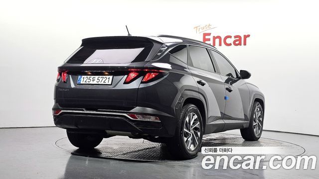 Hyundai Tucson (NX4) Diesel 2.0 2WD Premium 2022 — фото 2