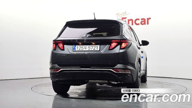 Hyundai Tucson (NX4) Diesel 2.0 2WD Premium 2022 — фото 4