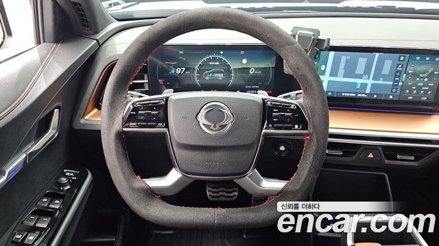 KG Mobility (SsangYong) Torres EVX E7 2024 — фото 13