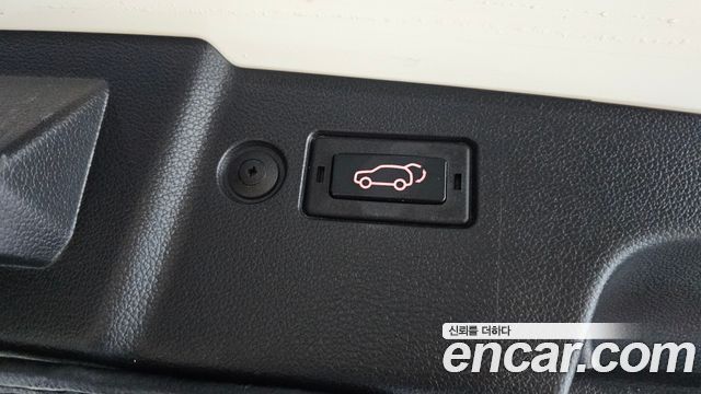 KG Mobility (SsangYong) Torres EVX E7 2024 — фото 35
