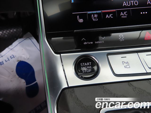 Audi A6 (C8) 40 TDI Premium 2022 — фото 17