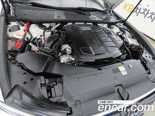 Audi A6 (C8) 40 TDI Premium 2022 — фото 23