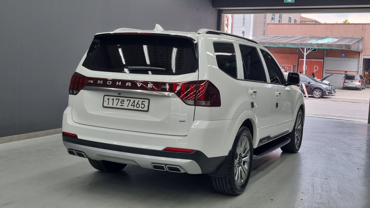 Kia Mohave The Master Diesel 3.0 4WD 5-Seater Masters 2024 — фото 2