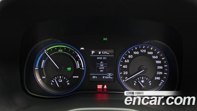 Hyundai Kona Hybrid Premium Special 2020 — фото 8