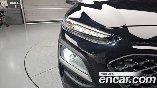 Hyundai Kona Hybrid Premium Special 2020 — фото 22
