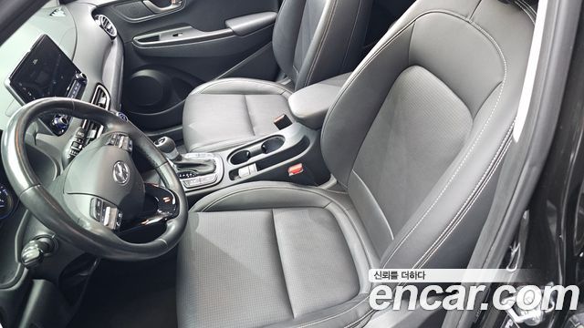 Hyundai Kona Hybrid Premium Special 2020 — фото 32