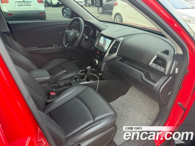 KG Mobility (SsangYong) Tivoli Diesel LX 2WD 2017 — фото 16