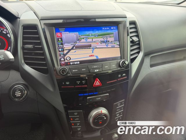KG Mobility (SsangYong) Tivoli Diesel LX 2WD 2017 — фото 21