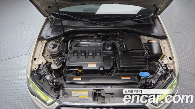 Audi A3 25 TDI Dynamic Sportback 8V 2015 — фото 6