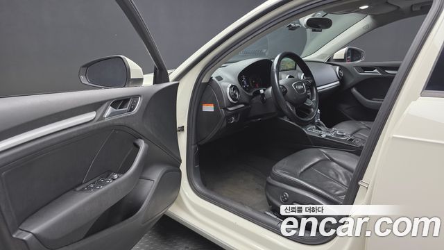 Audi A3 25 TDI Dynamic Sportback 8V 2015 — фото 10