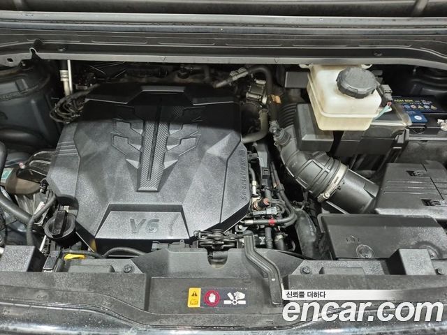 Hyundai Staria L3.5 Cargo 5-Seater Modern 2022 — фото 5