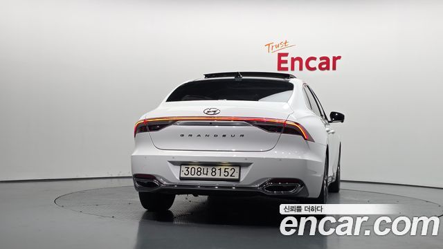 Hyundai Grandeur (IG) 2.5 Le Blanc 2023 — фото 4