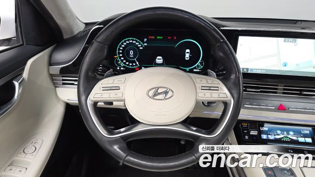 Hyundai Grandeur (IG) 2.5 Le Blanc 2023 — фото 13