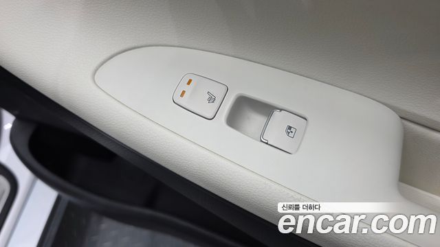 Hyundai Grandeur (IG) 2.5 Le Blanc 2023 — фото 19