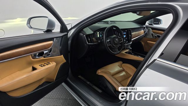 Volvo S90 D5 AWD Inscription 2019 — фото 10