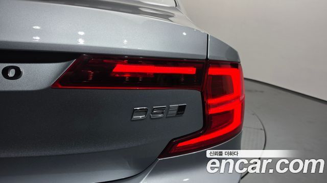 Volvo S90 D5 AWD Inscription 2019 — фото 23