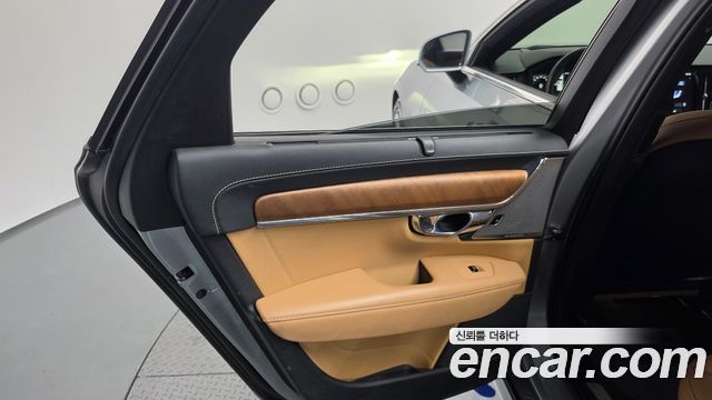 Volvo S90 D5 AWD Inscription 2019 — фото 25