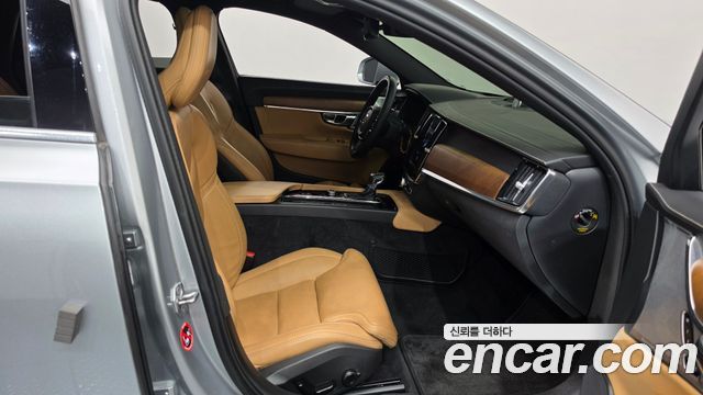 Volvo S90 D5 AWD Inscription 2019 — фото 26