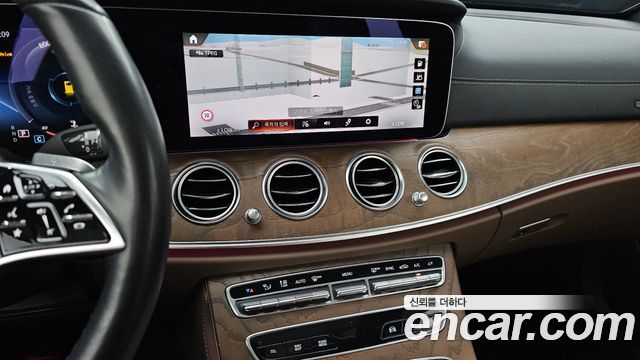 Mercedes-Benz E-Class (W213) E250 Exclusive 2022 — фото 15