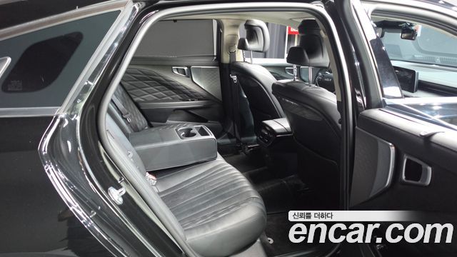 Kia K8 2.5 Gasoline 2WD Signature 2023 — фото 15