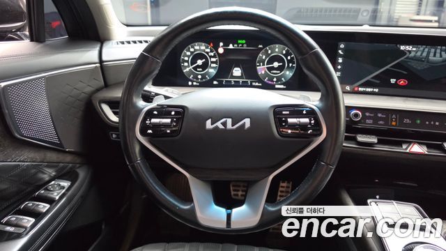 Kia K8 2.5 Gasoline 2WD Signature 2023 — фото 17