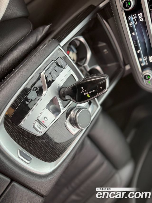 BMW 7 Series (G11) 730Ld xDrive M Sport 2018 — фото 9