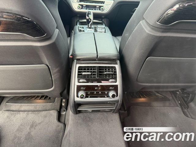 BMW 7 Series (G11) 730Ld xDrive M Sport 2018 — фото 18