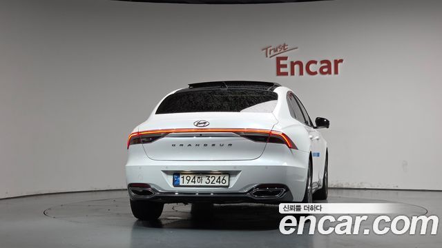 Hyundai Grandeur (IG) 2.5 Le Blanc 2023 — фото 4