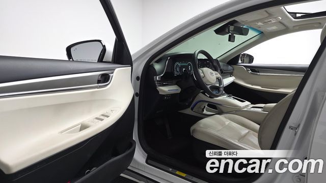 Hyundai Grandeur (IG) 2.5 Le Blanc 2023 — фото 10