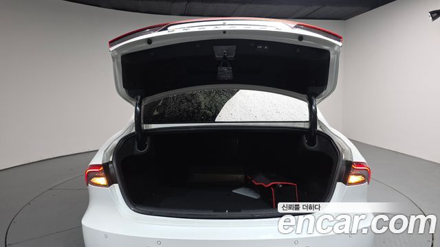 Hyundai Grandeur (IG) 2.5 Le Blanc 2023 — фото 20