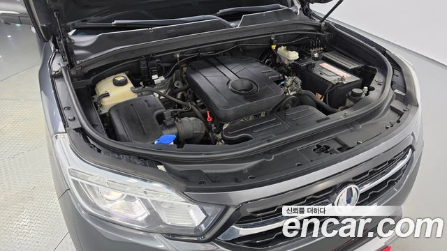 KG Mobility (SsangYong) Rexton Sports Diesel 2.2 4WD Noblesse 2018 — фото 6