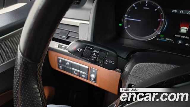 KG Mobility (SsangYong) Rexton Sports Diesel 2.2 4WD Noblesse 2018 — фото 36