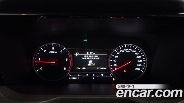 Kia Sorento (IV) Diesel 2.2 2WD Prestige 2023 — фото 8
