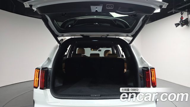 Kia Sorento (IV) Diesel 2.2 2WD Prestige 2023 — фото 20
