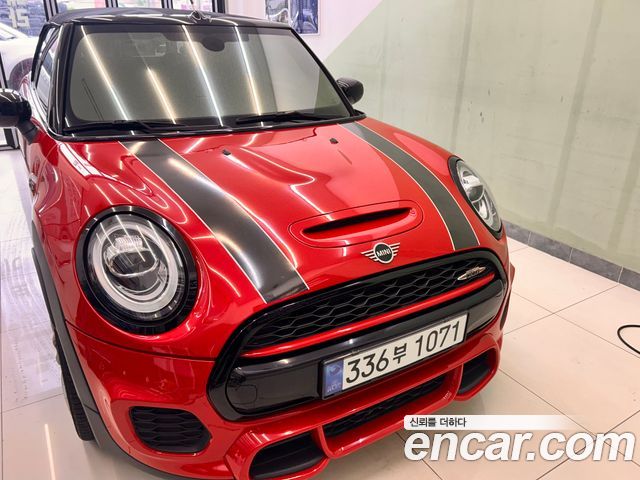 MINI Cooper S Convertible JCW 3rd 2020 — фото 2