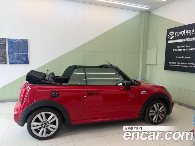 MINI Cooper S Convertible JCW 3rd 2020 — фото 3