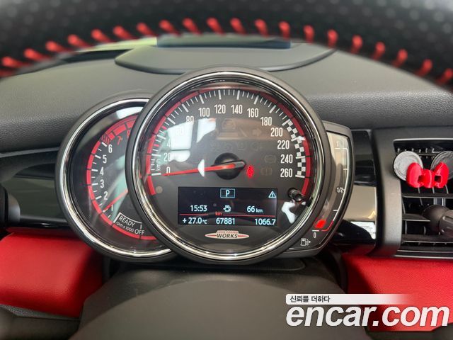 MINI Cooper S Convertible JCW 3rd 2020 — фото 10