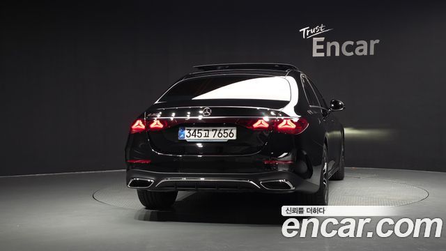 Mercedes-Benz E-Class (W214) E200 AMG Line 2026 — фото 4