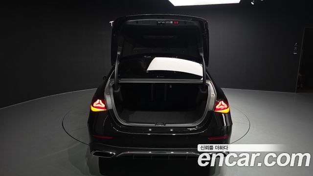 Mercedes-Benz E-Class (W214) E200 AMG Line 2026 — фото 20