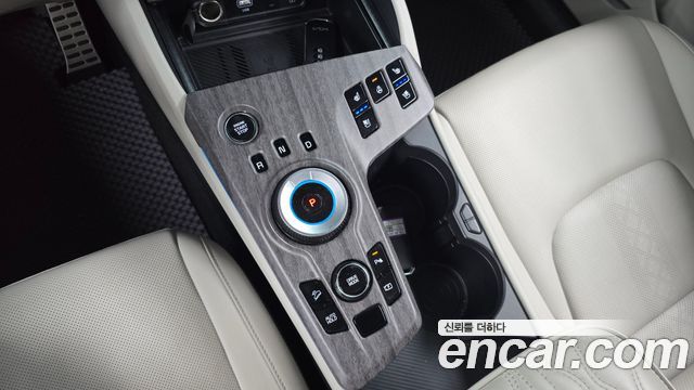 Kia Sportage (V) LPG 2.0 2WD Signature 2023 — фото 9