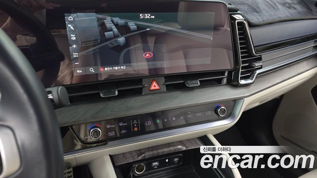 Kia Sportage (V) LPG 2.0 2WD Signature 2023 — фото 12
