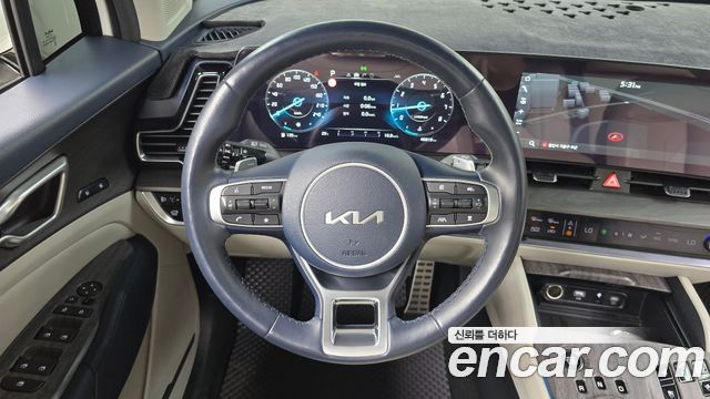 Kia Sportage (V) LPG 2.0 2WD Signature 2023 — фото 13