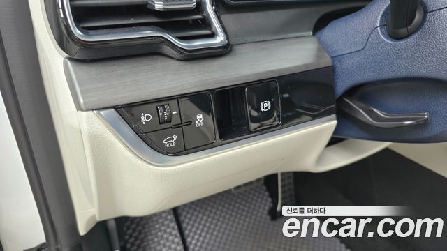 Kia Sportage (V) LPG 2.0 2WD Signature 2023 — фото 18