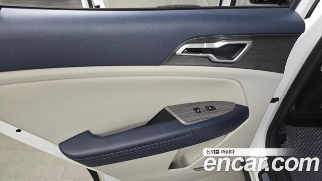 Kia Sportage (V) LPG 2.0 2WD Signature 2023 — фото 25