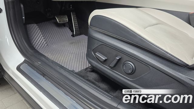 Kia Sportage (V) LPG 2.0 2WD Signature 2023 — фото 29