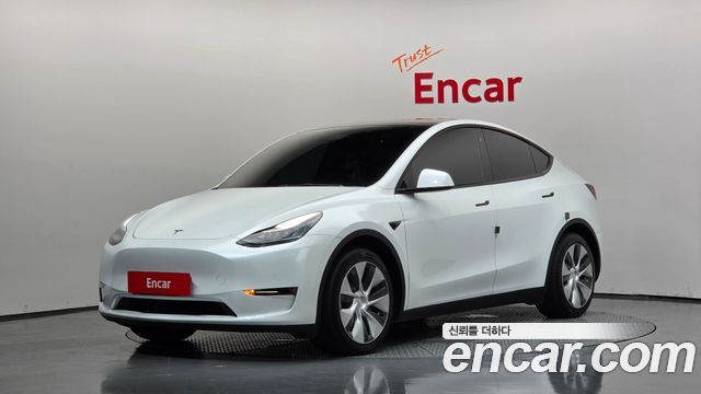 Tesla Model Y Long Range AWD