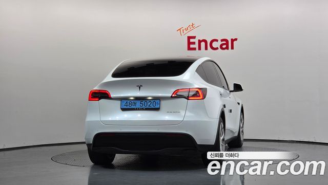 Tesla Model Y Long Range AWD 2021 — фото 4