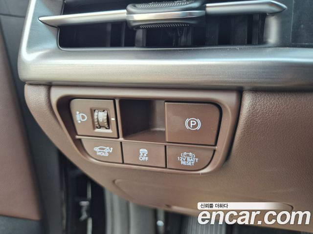 Hyundai Grandeur Hybrid (GN7) Premium 2023 — фото 16